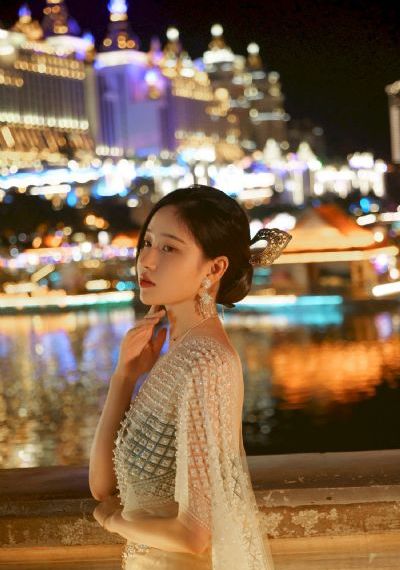 黄金瞳手机在线观看免费全集高清_蓝光迅雷电影在线