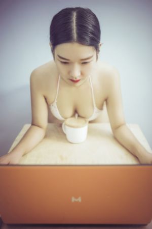 久优草_DVD在线视频播放