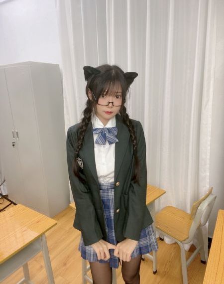 金瓶海1之爱的放隶_BD手机免费观看完整