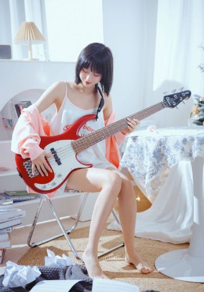 女教师的秘密_1080P手机在线观看