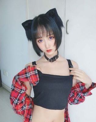 《儿子的妻子》_4K韩国电影在线观看